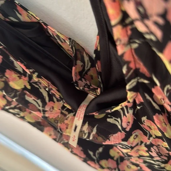 NEW Free People Elisandra Midi Dress Floral Black Pink Yellow Bell Sleeves Small - Picture 4 of 6